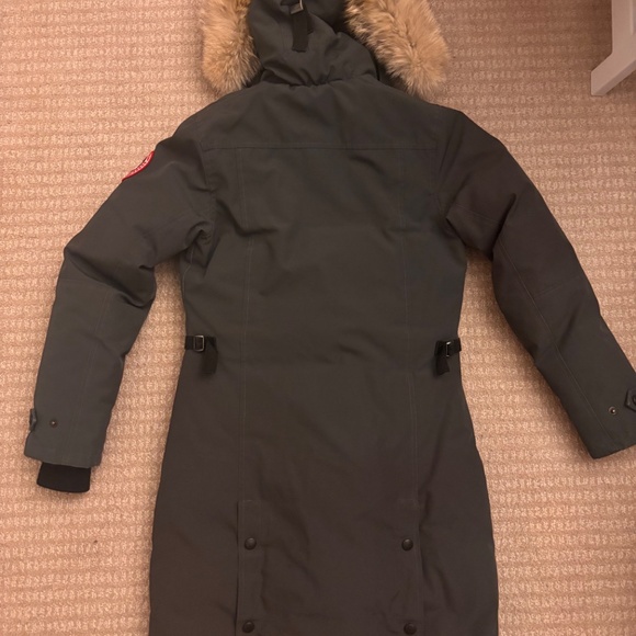 Canada Goose Dark Gray Puffer Jacket - Picture 2 of 6